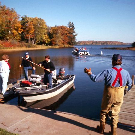 Lakewoods Resort & Golf Namekagon Екстериор снимка