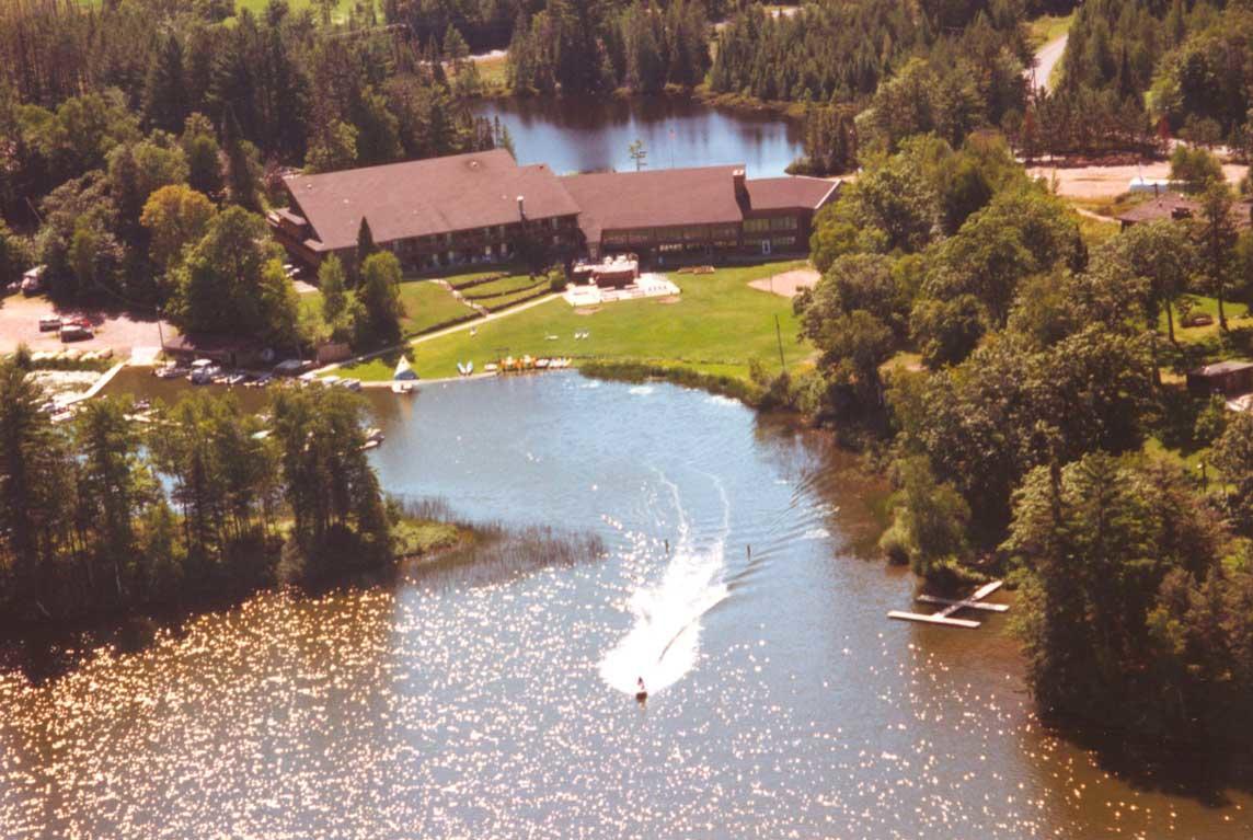 Lakewoods Resort & Golf Namekagon Екстериор снимка