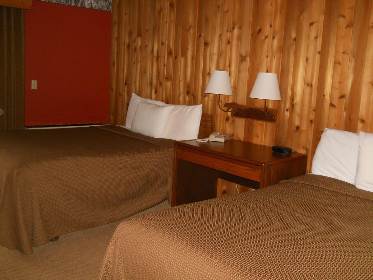 Lakewoods Resort & Golf Namekagon Стая снимка