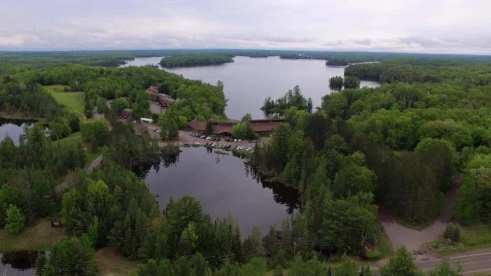 Lakewoods Resort & Golf Namekagon Екстериор снимка